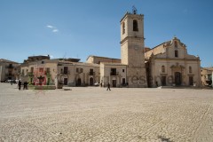 Umberto I Square, Palazzo Adriano(1)